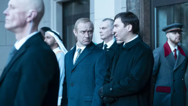 Après avoir joué un pape, cet acteur culte va incarner l’un des politiques les plus controversés : les premières images sont intenses… Après avoir joué un pape, cet acteur culte va incarner l’un des politiques les plus controversés : les premières images sont intenses…