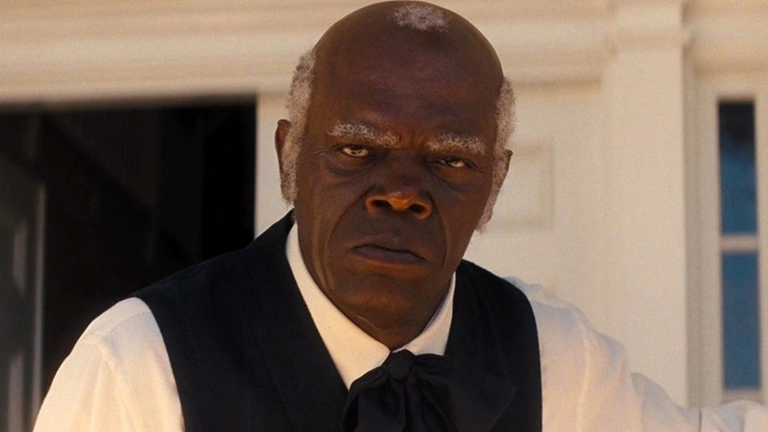 Quentin Tarantino a volontairement gardé les passages les moins choquants de ce personnage, car il avait peur que le public s'en prenne à l'acteur !