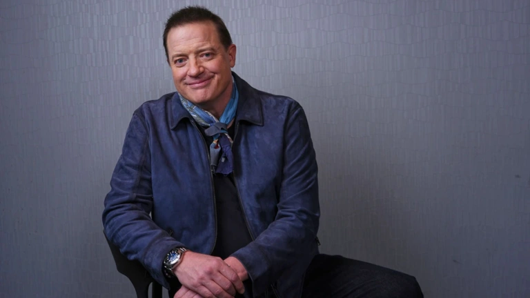 "Il est plus rentable de tout détruire" L'acteur de La Momie n'a toujours pas digéré l'annulation de Batgirl et fustige Hollywood "Il est plus rentable de tout détruire" L'acteur de La Momie n'a toujours pas digéré l'annulation de Batgirl et fustige Hollywood