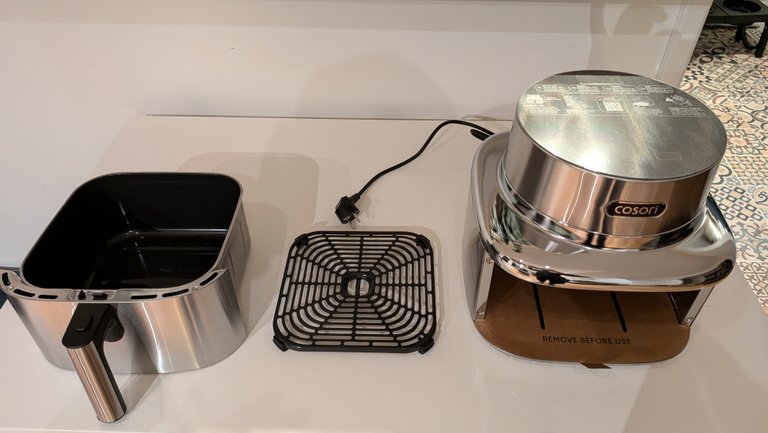Test Cosori ICONIC Single : l'air fryer en inox qui dit enfin adieu au plastique (et aux PFAS) Test Cosori ICONIC Single : l'air fryer en inox qui dit enfin adieu au plastique (et aux PFAS)