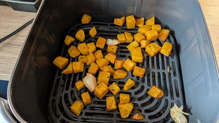 Test Cosori ICONIC Single : l'air fryer en inox qui dit enfin adieu au plastique (et aux PFAS) Test Cosori ICONIC Single : l'air fryer en inox qui dit enfin adieu au plastique (et aux PFAS)