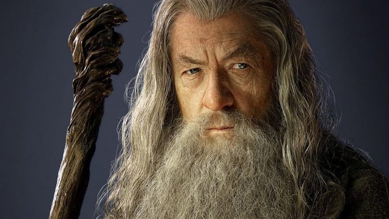 Gandalf est bien plus puissant que ce que vous voyez : il n’utilise qu’une fraction de ses pouvoirs Gandalf est bien plus puissant que ce que vous voyez : il n’utilise qu’une fraction de ses pouvoirs