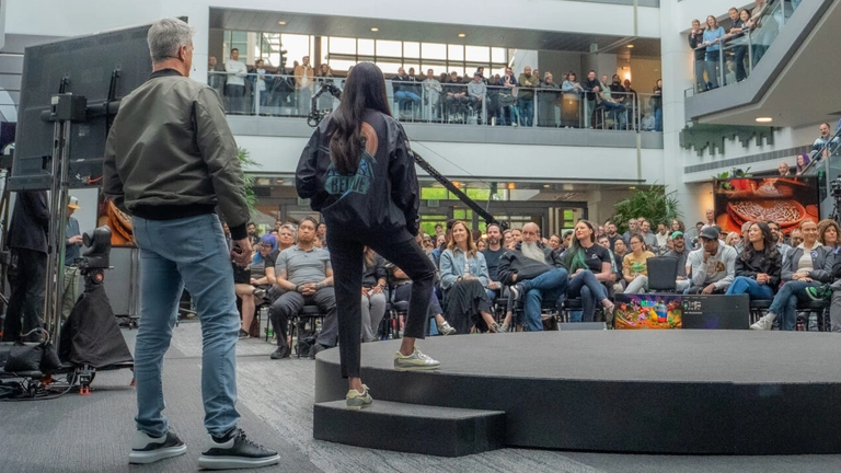 "Aller de l'avant" La PS6 devrait finalement avoir une vraie concurrence : Xbox ose le reboot sous Asha Sharma