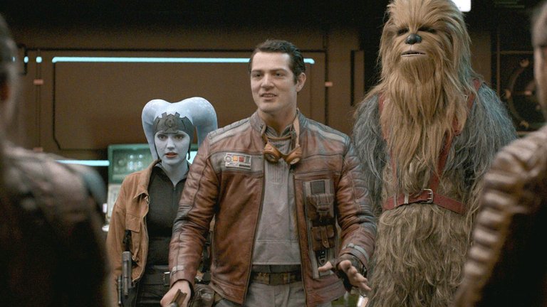 Star Wars : un film amateur de deux heures sur KOTOR, tourné avec de vrais acteurs, suscite actuellement un véritable engouement au sein de la communauté, qui en redemande. 