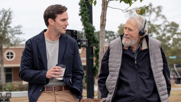 Avec 72 ans de carrière, plus de 60 films et 4 Oscars, cette légende d'Hollywood a fêté ses 96 ans