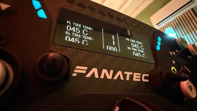 Sim Racing : j'ai testé le ClubSport Formula V3 de Fanatec pendant un mois, et ce détail change tout Sim Racing : j'ai testé le ClubSport Formula V3 de Fanatec pendant un mois, et ce détail change tout