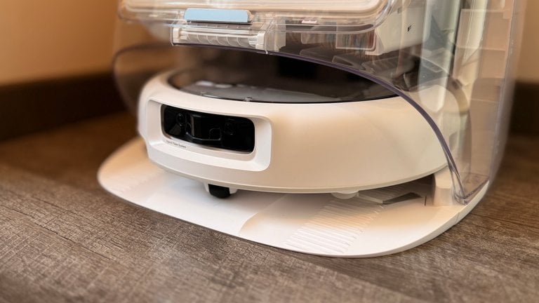 Bras LiDAR, 36 000 Pa et jambes grimpeuses : DJI muscle son aspirateur robot et lance le ROMO 2, notre test complet Bras LiDAR, 36 000 Pa et jambes grimpeuses : DJI muscle son aspirateur robot et lance le ROMO 2, notre test complet