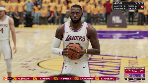 NBA 2K21 PS5/Xbox Series : Le jeu de basket à -50% pour les Play-offs !