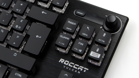 Test/Review : Roccat Vulcan TKL Pro : du petit format mais à prix