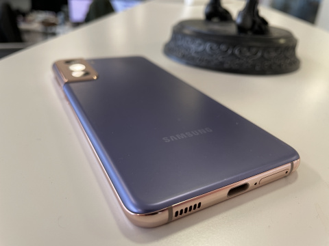 Test du Galaxy S21 : Samsung reste le roi sous Android
