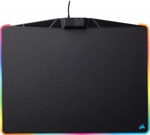 Le tapis de souris Corsair RGB disponible à prix cassé pour la Gaming Week  
