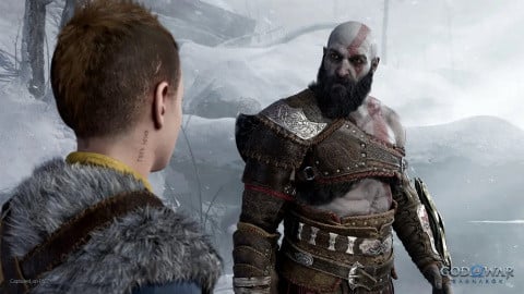 God of War Ragnarok : la gigantesque sculpture de Kratos et Atreus s’offre un making-of édifiant 