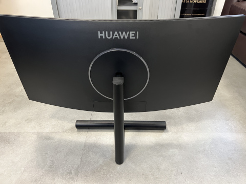 Test Huawei Mateview GT : un écran ultrawide parfait pour jouer et pour travailler sur PC