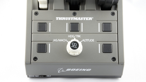 Thrustmaster prépare l'atterrissage de Flight Simulator avec un joystick et  un quadrant Airbus - Les Numériques