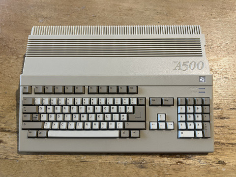 Test de l'A500 mini : comment un morceau de l'Histoire du jeu vidéo tient dans la main