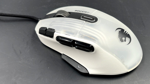 Test Roccat Kone XP Air : une souris haut de gamme pour les konnaisseurs  - Les Numériques
