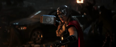 Thor 4: Zeul tunetului devine o femeie în dragoste și tunet?  Explicații