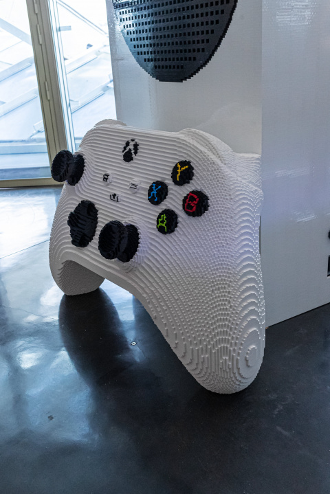 Xbox Series : une console géante entièrement en LEGO, les photos 