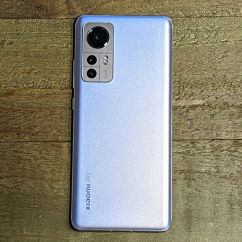 Test du Xiaomi 12 : un smartphone aux ambitions trop grandes pour lui