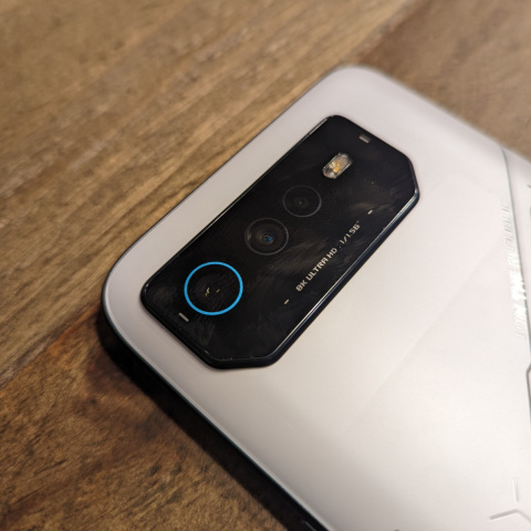 Test du Asus ROG Phone 6 Pro : le smartphone parfait pour le jeu vidéo