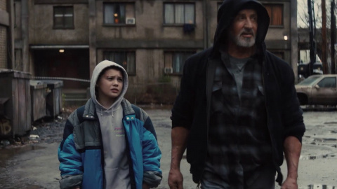 Sylvester Stallone (Rambo) se la joue super-héros sur Amazon Prime Video