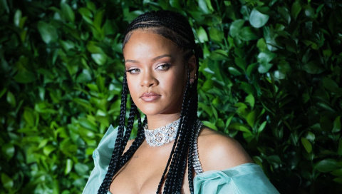 Rihanna, de retour dans la musique ! Et c'est pour Black Panther Wakanda Forever