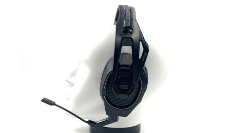 Nacon RIG 800 HS headphones review: Lightness and deep bass on PS5 and PC 