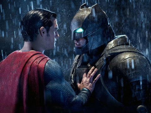 "Je veux voir ce qu'il se passe" Zack Snyder est prêt à briser la première règle de Batman au risque d'embraser Internet
