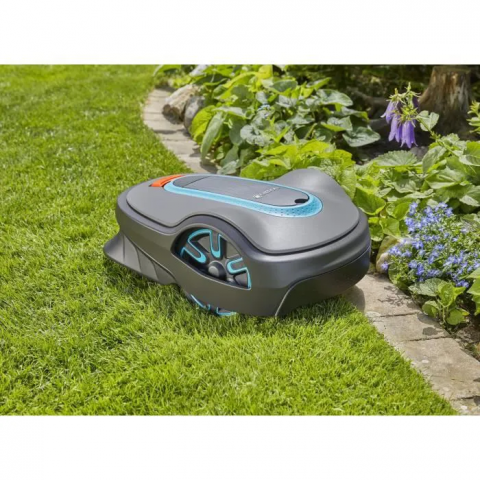 Laissez la pelouse se couper toute seule avec ce robot spécialisé dans le jardin connecté et en réduction !