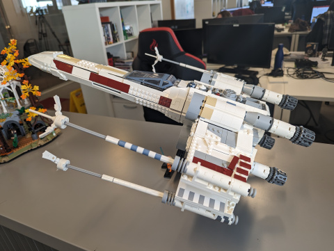 J’ai monté le LEGO Star Wars X-Wing Starfighter : le meilleur set de la licence que j’ai eu à tester ?