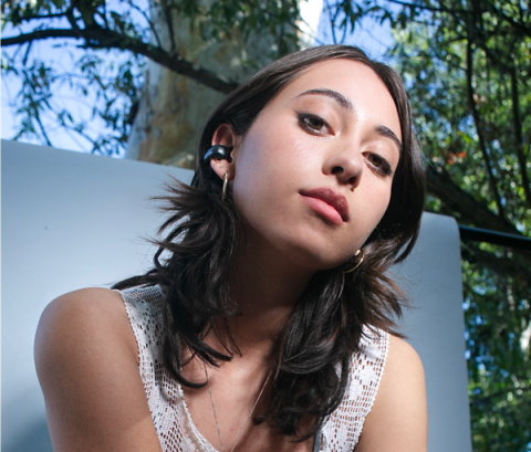 Avec leur design improbable, les nouveaux écouteurs de Bose sont une grosse surprise ! Ils sont ultra-confortables et pourtant ils ne se mettent pas dans les oreilles