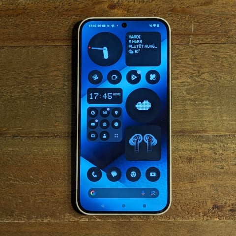 Le smartphone le plus lumineux de 2024 : j’ai testé le Nothing Phone 2a et je n’en reviens toujours pas de l'évolution de cette marque !