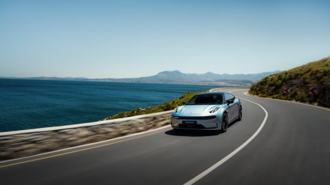 En 2024, nous aurons enfin la voiture électrique avec 1000 km d'autonomie et pas chère que l'on attendait depuis longtemps
