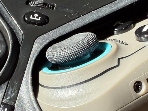 Test de la manette modulable Turtle Beach Stealth Pivot : simple gadget ou vrai game changer ?