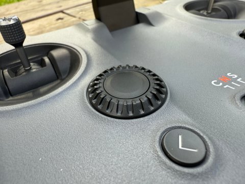 DJI Mavic 4 Pro : j'ai testé en exclu le nouveau drone à triple caméra, et il enterre la concurrence !