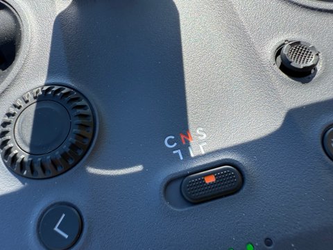 DJI Mavic 4 Pro : j'ai testé en exclu le nouveau drone à triple caméra, et il enterre la concurrence !
