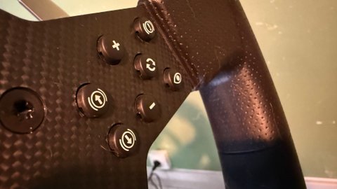 J'ai test&eacute; le bundle complet du cockpit CSL de Fanatec : un vrai setup de simracing pour moins de 850&euro; ?
