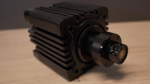 Test du volant Revosim RS Pure : Nacon face à Fanatec et Moza