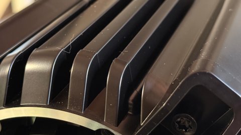 J'ai testé la base Direct Drive Fanatec Podium DD qui délivre jusqu'à 33 Nm de couple : qu'est-ce que ça change vraiment en sim racing ?