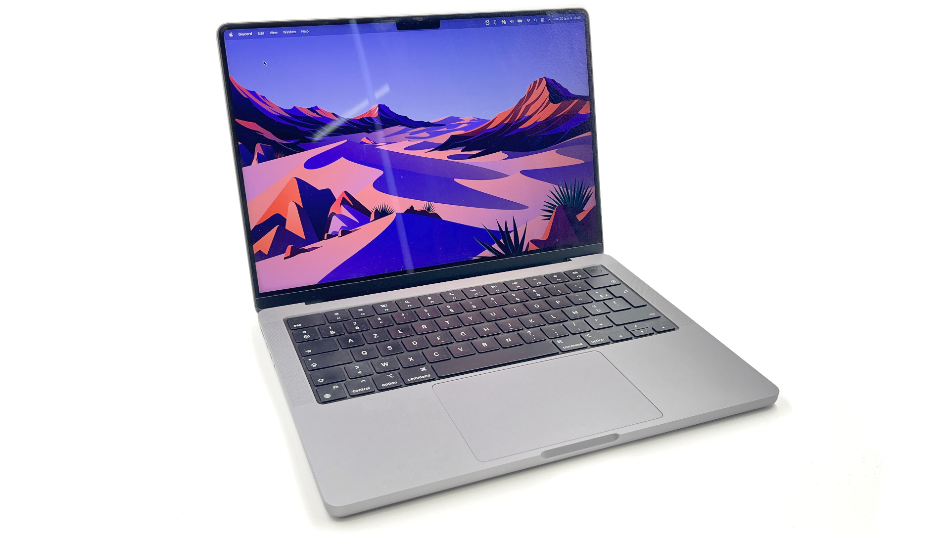 MacBook Pro [year] (14 et 16 pouces) : fiche technique, prix et avis