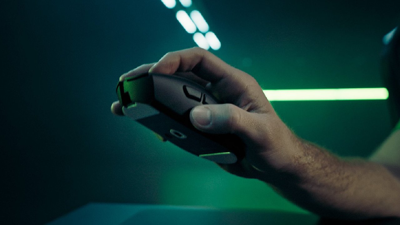 Test Razer DeathAdder V4 Pro : une simple évolution de la souris emblématique ou un vrai bond en avant par rapport à la V3 ?