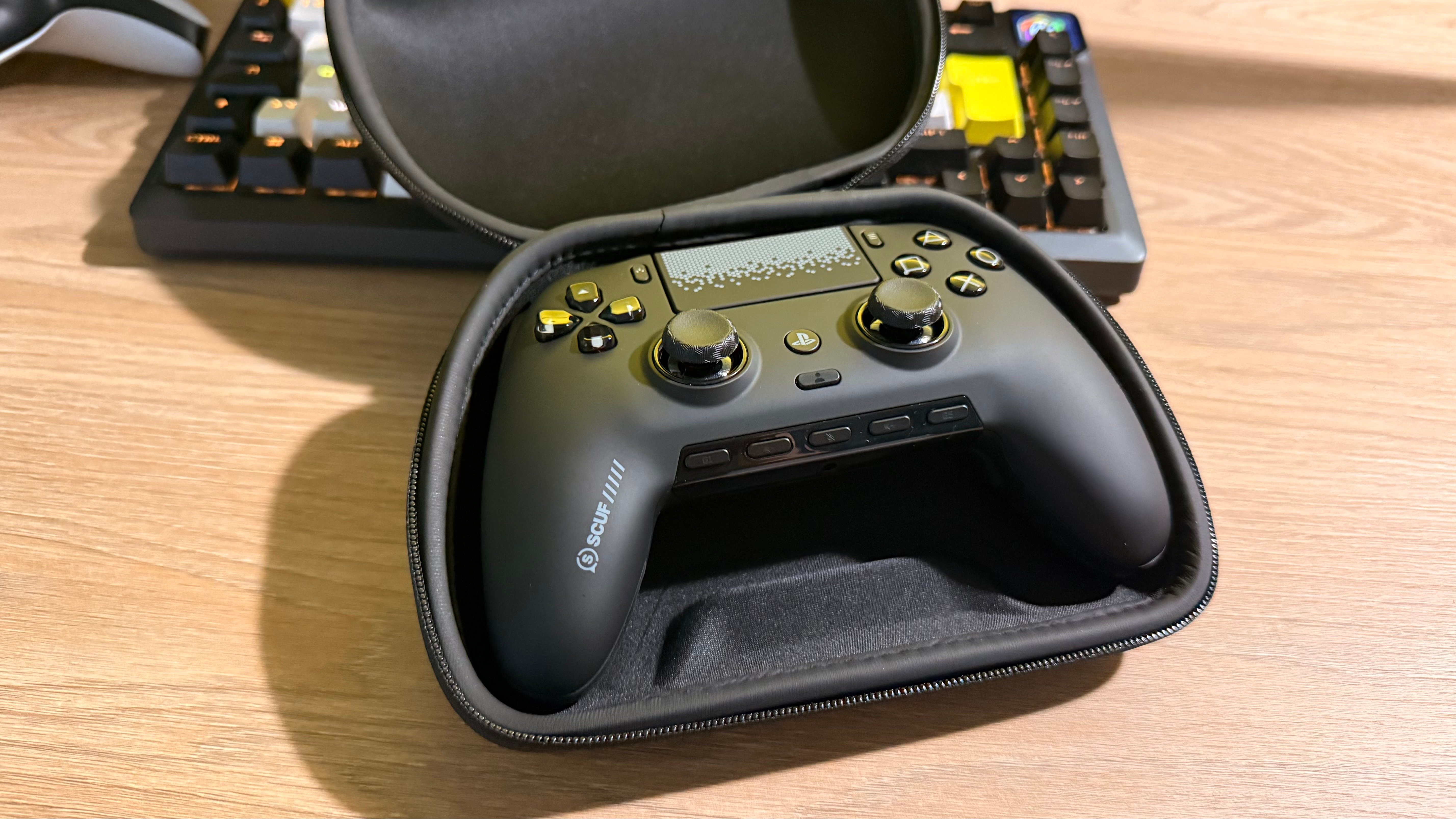 J'ai testé des dizaines de manettes et la SCUF Omega m'a estomaqué dès la première prise en main